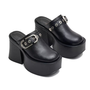 THE J MARC LEATHER CLOG