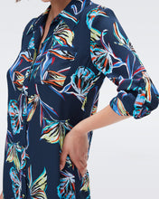 Load image into Gallery viewer, DVF PRITA DRESS ABSTRACT BTFLY MED PERF NAVY 2