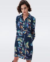 Load image into Gallery viewer, DVF PRITA DRESS ABSTRACT BTFLY MED PERF NAVY 2