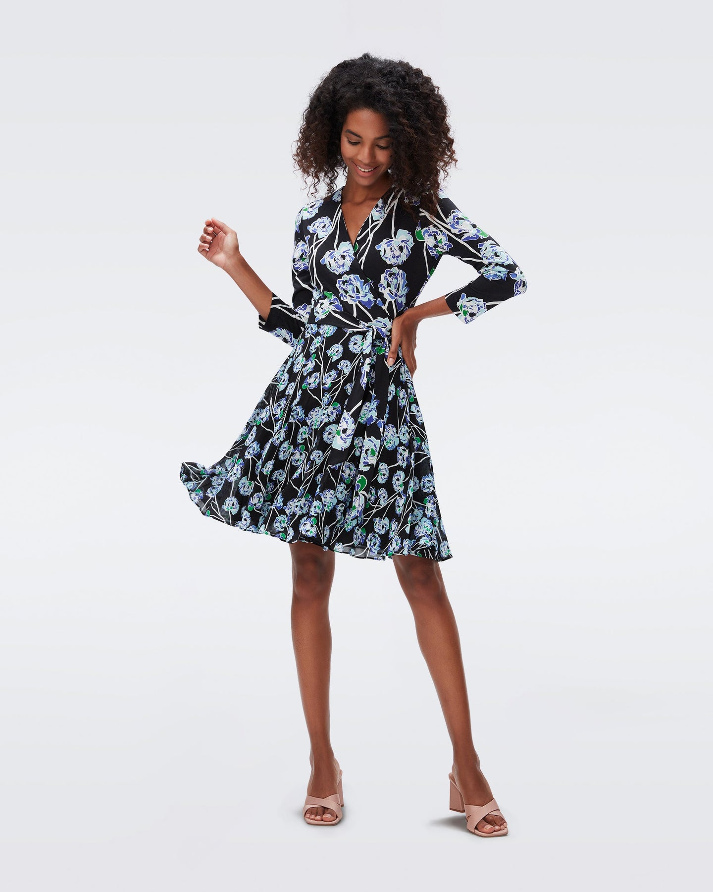 DVF IRINA DRESS  WTRCLR FLORAL LG BLK/MED BLK