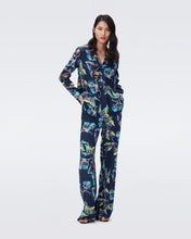 Load image into Gallery viewer, DVF FEDERICA PANTS ABSTRACT BTFLY MED PERF NAVY